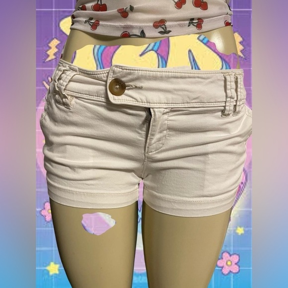 American Eagle Outfitters White shorts - Picture 2 of 8